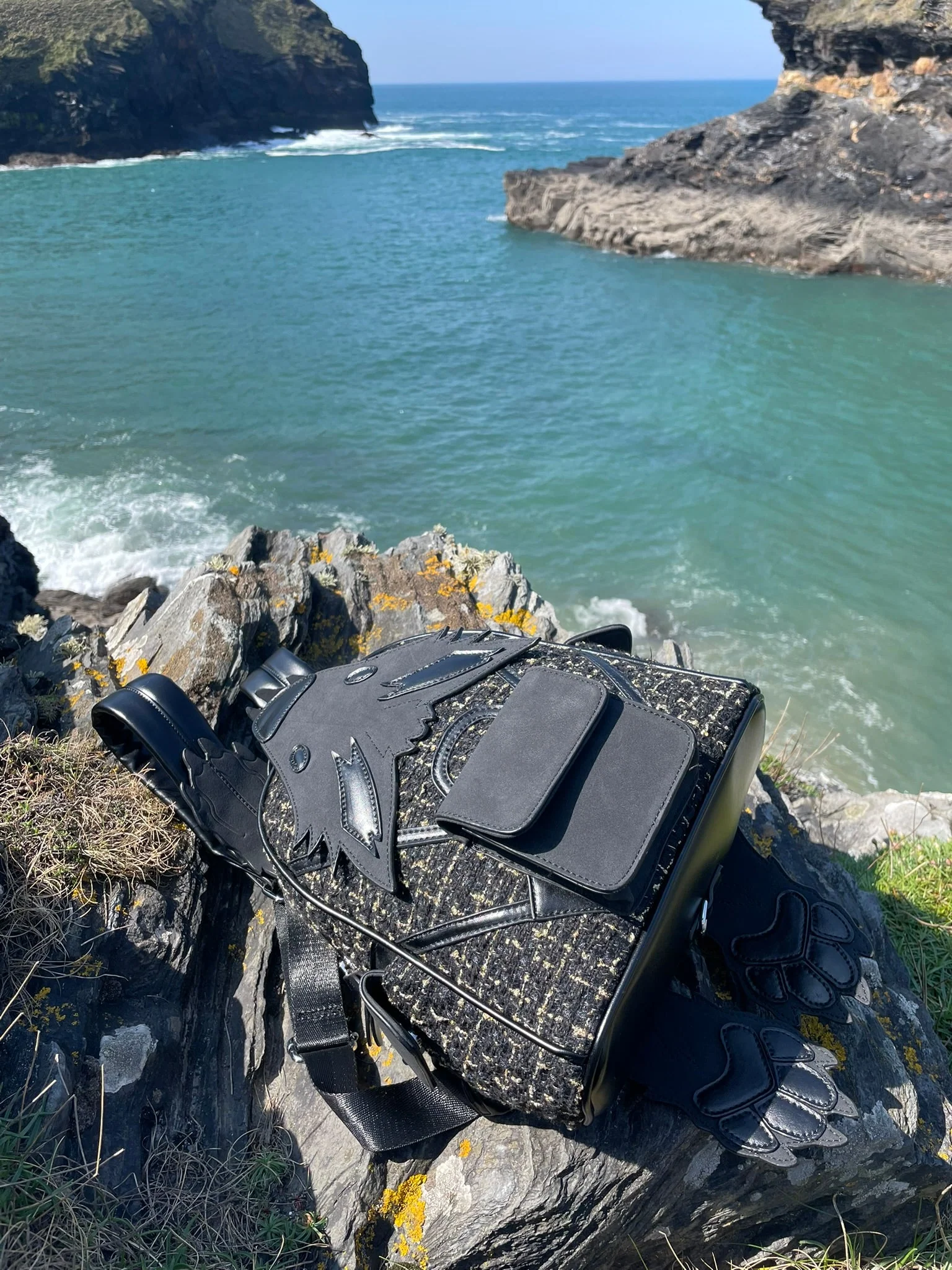 Waffpack: Black & Gold Tweed - Image 5