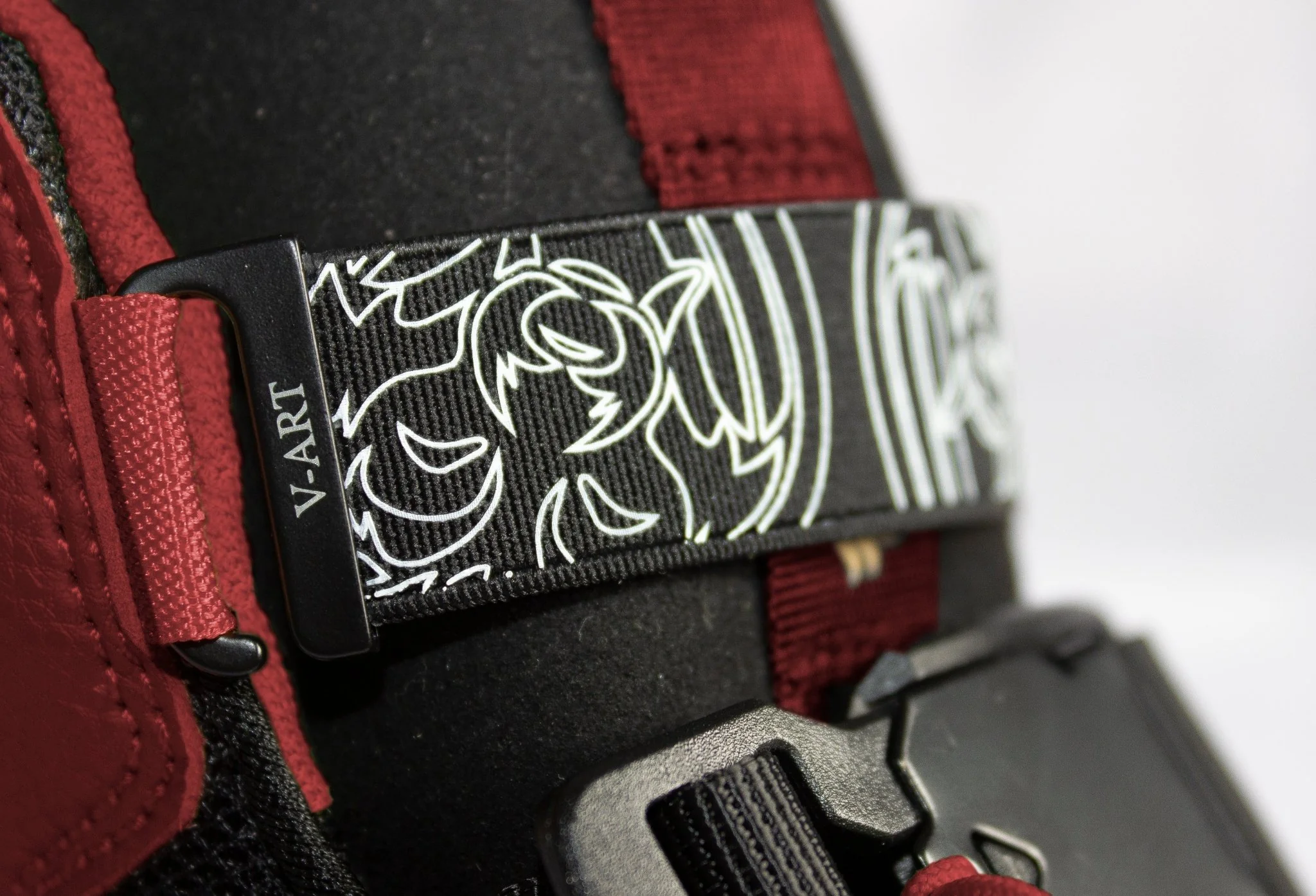 Wolf Paw V1 - Dragon Red - Image 5