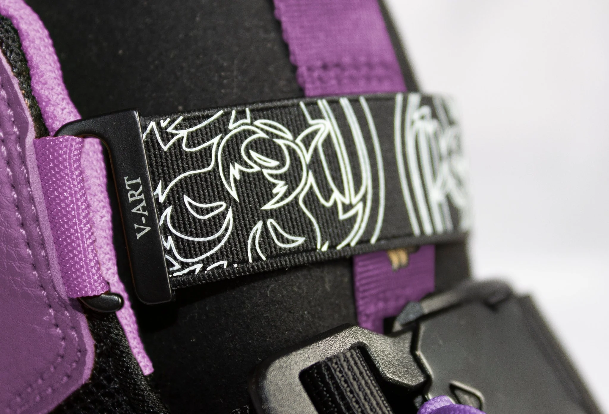 Wolf Paw V1 - Tiro Purple - Image 4