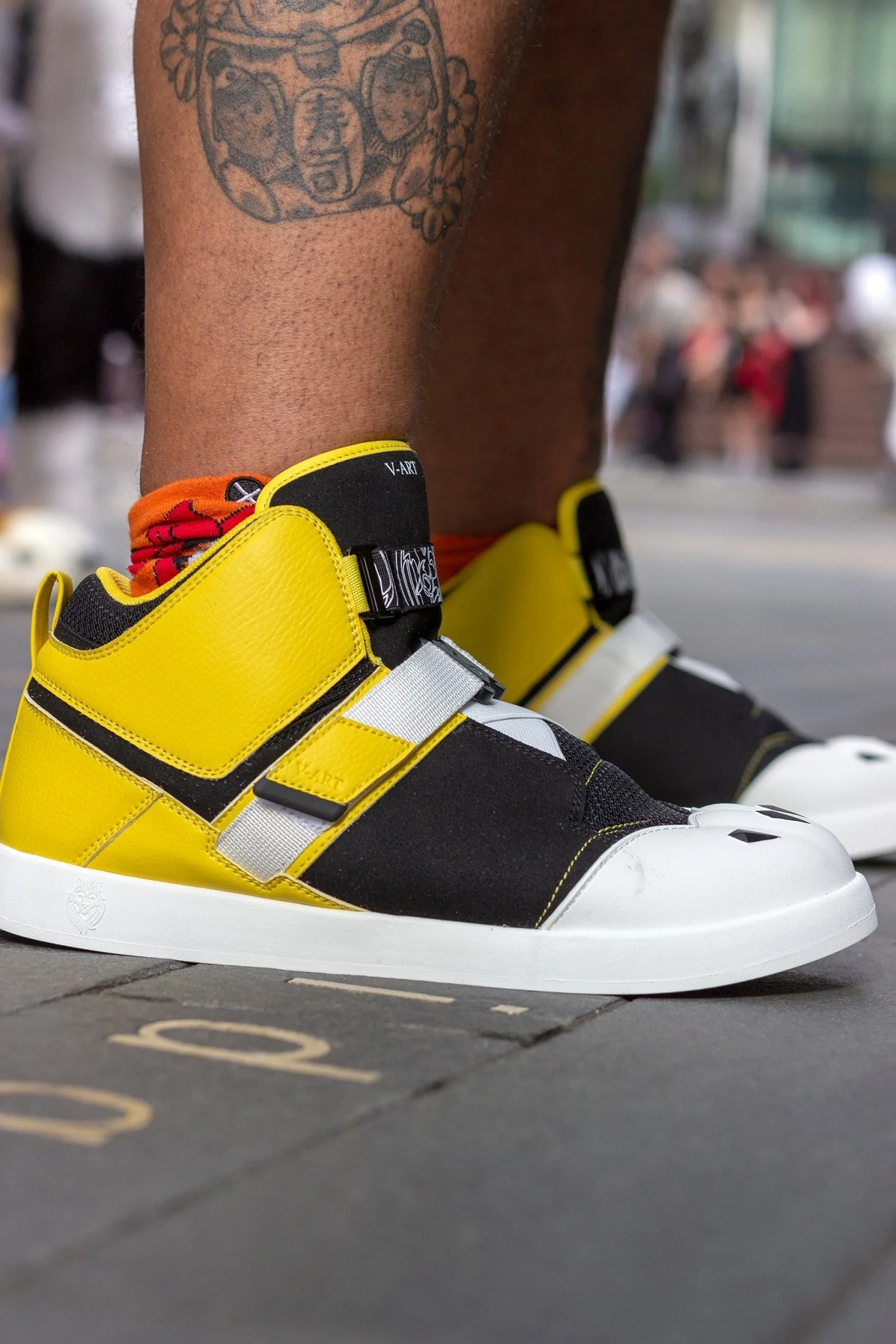 Wolf Paw V1 - Yellow - Image 3