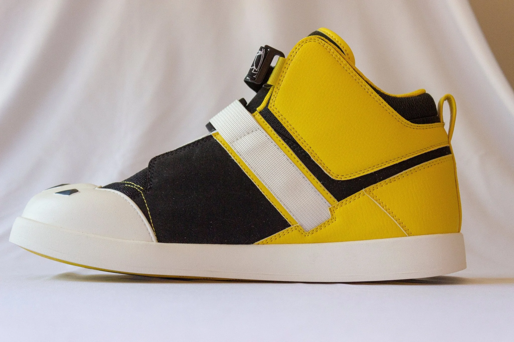 Wolf Paw V1 - Yellow - Image 9
